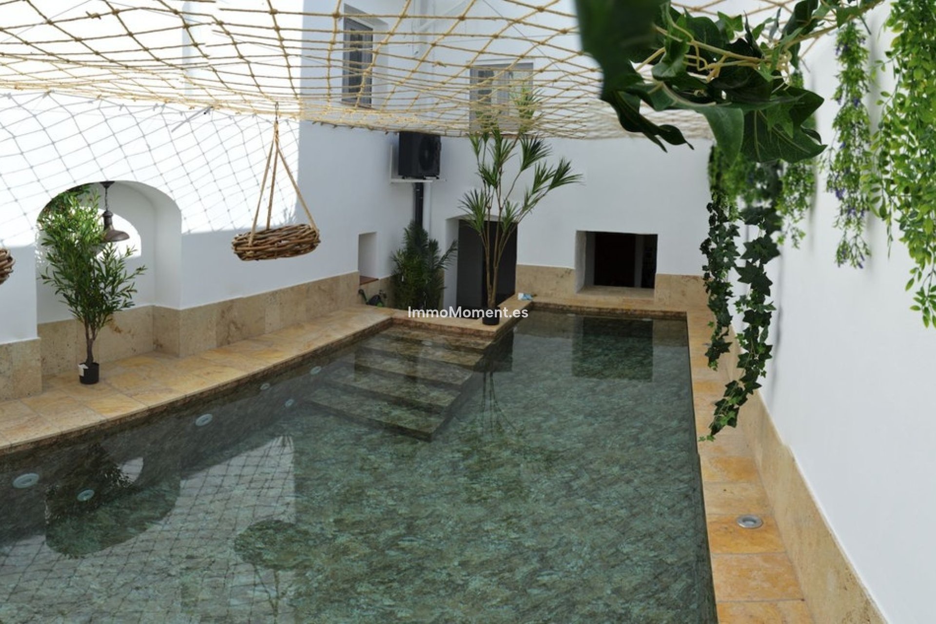 Resale - Townhouse - Estepona - Estepona Centro