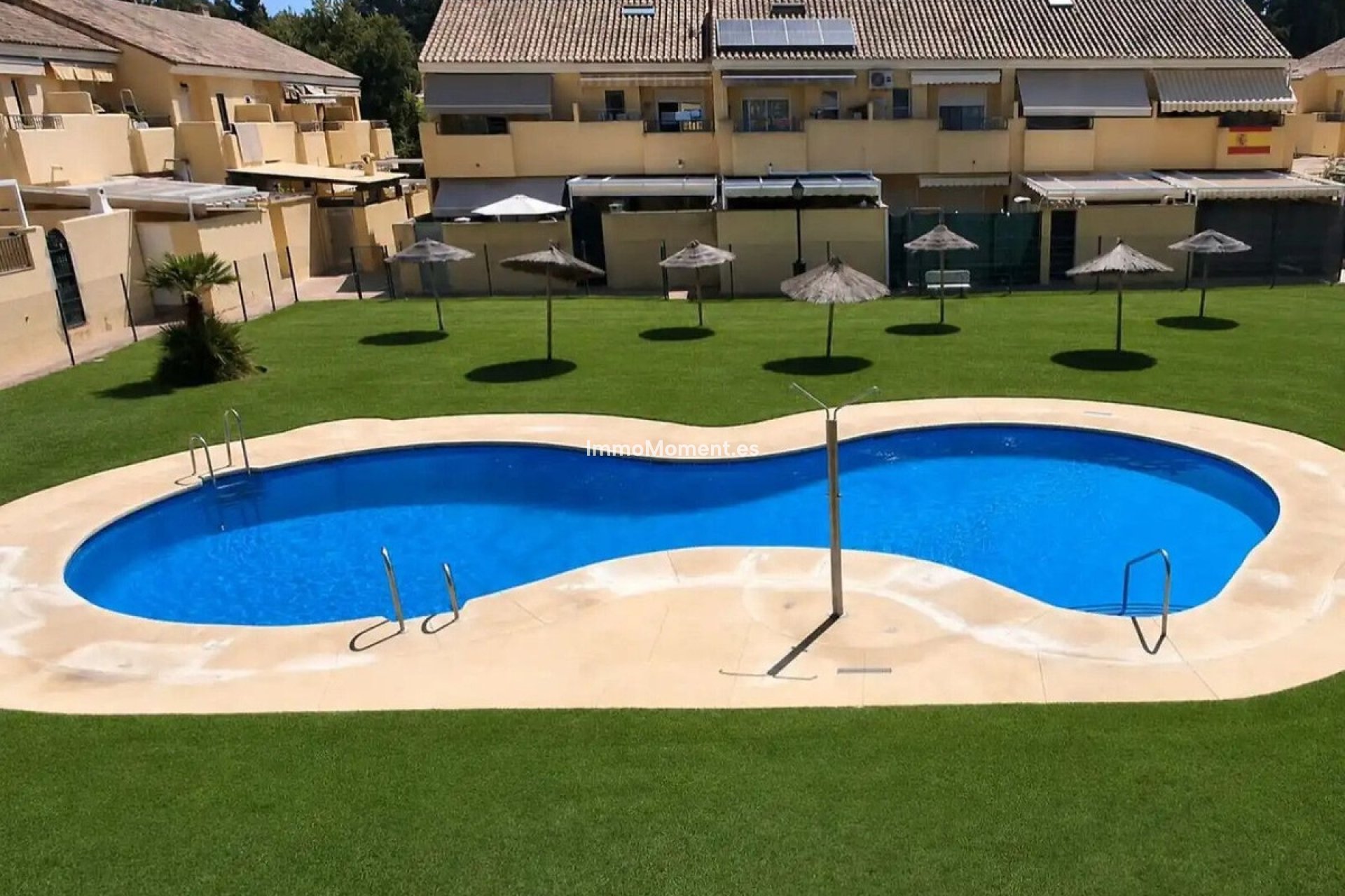 Resale - Townhouse - Estepona - Estepona Centro