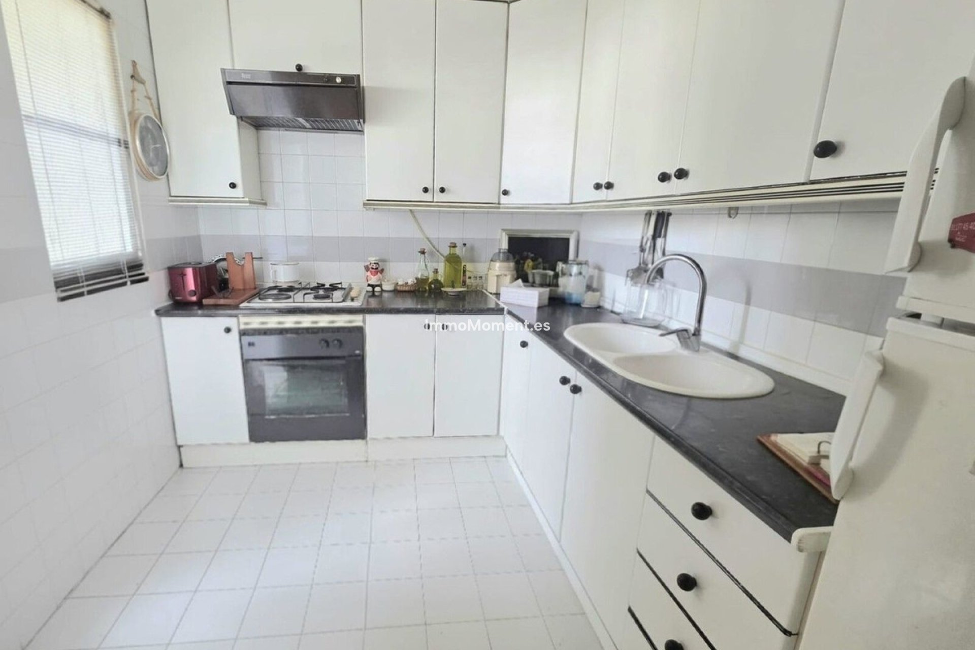 Resale - Townhouse - Estepona - Estepona Centro