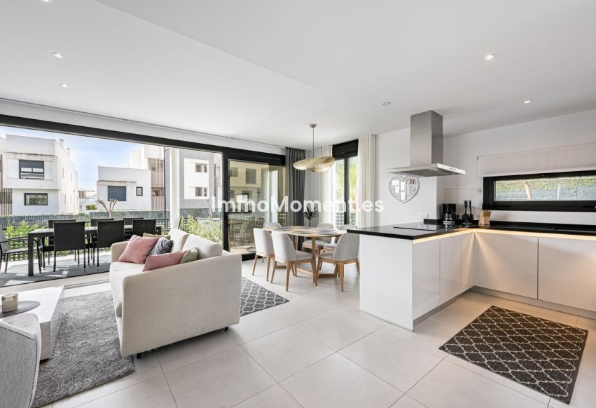 Resale - Townhouse - Estepona - New Golden Mile