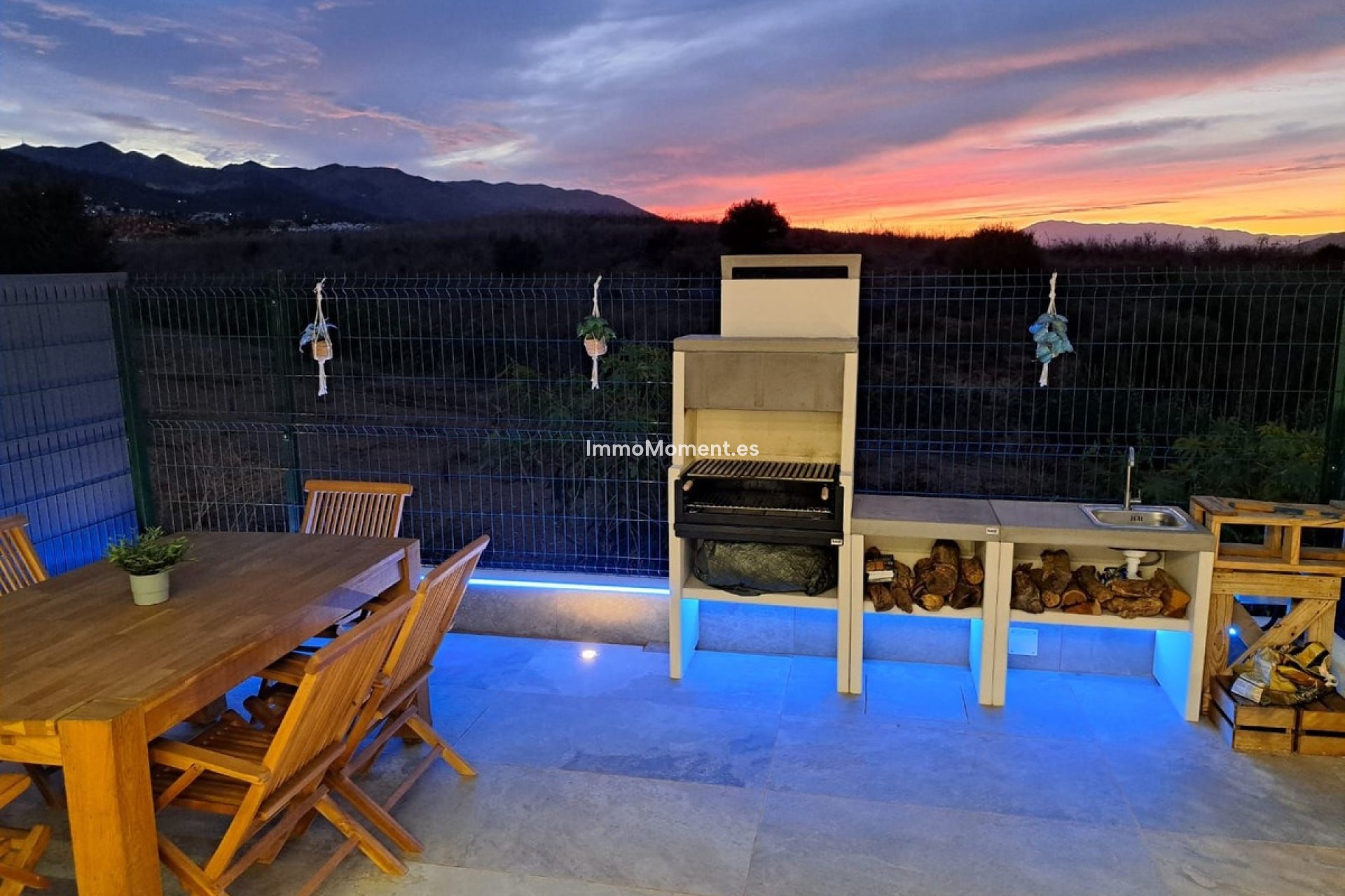 Resale - Townhouse - Inland  - Alhaurín de la Torre