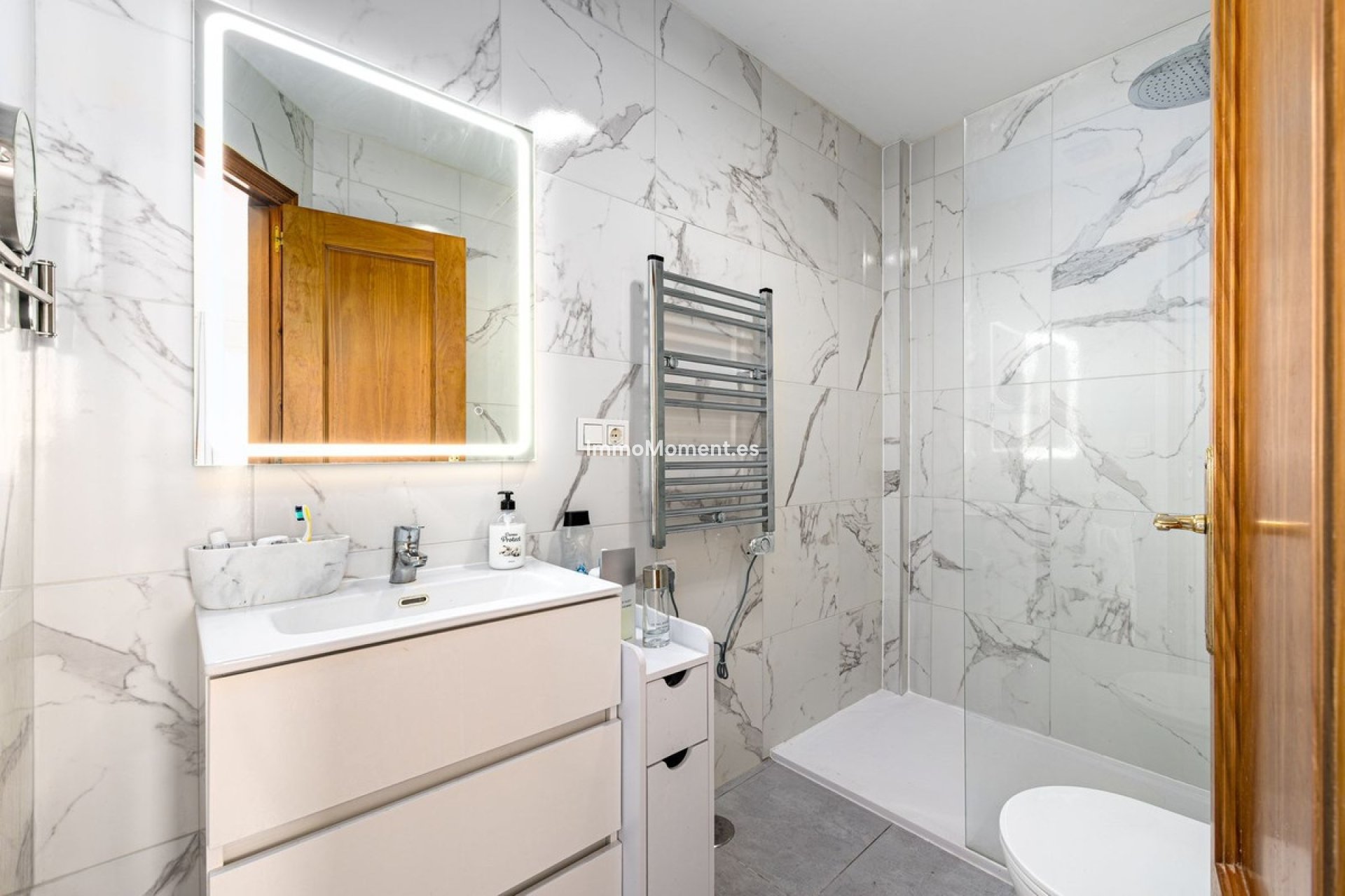 Resale - Townhouse - Inland  - Alhaurín el Grande Centro
