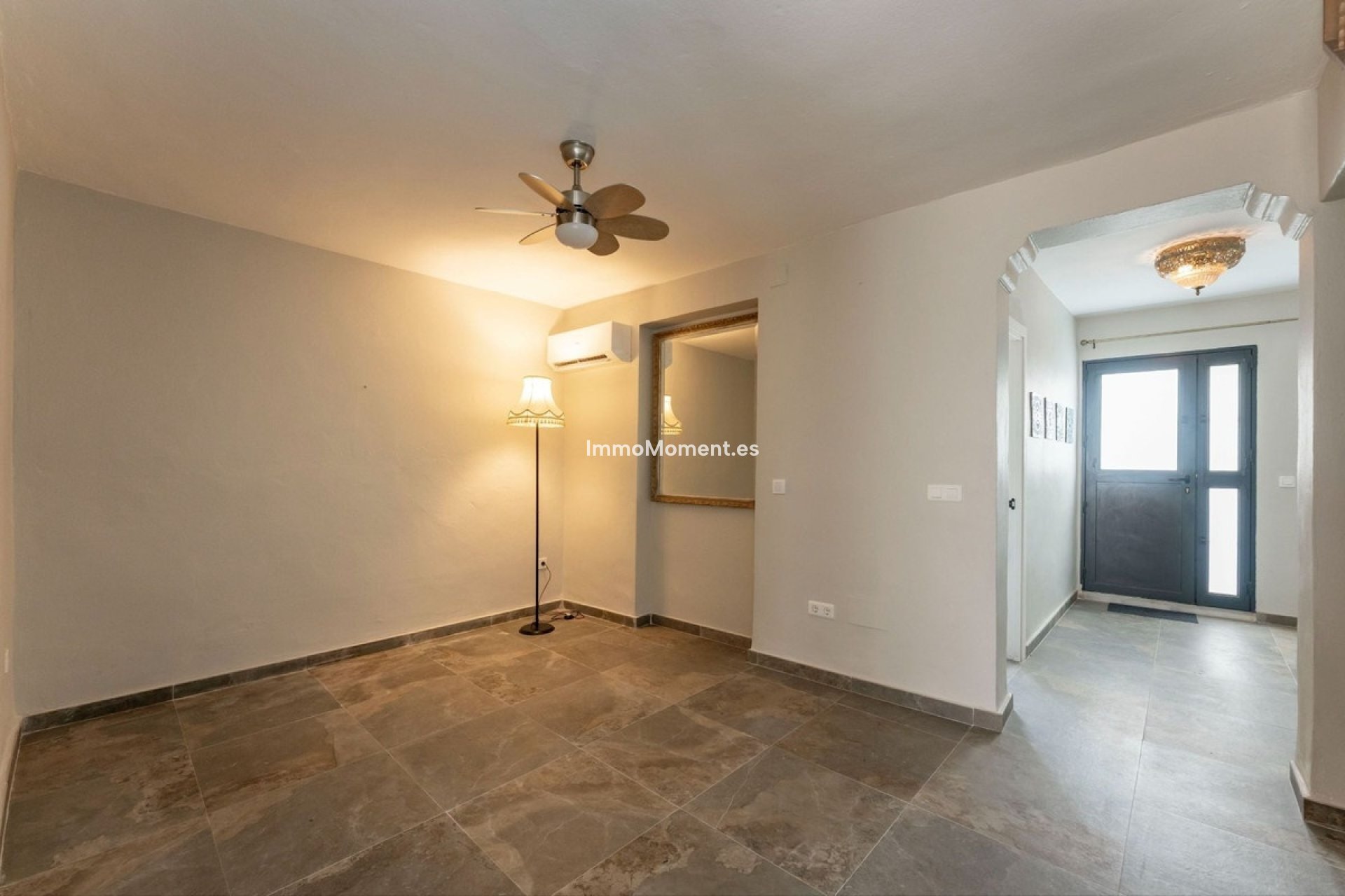 Resale - Townhouse - Inland  - Alhaurín el Grande Centro