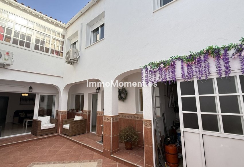 Resale - Townhouse - Inland  - Alhaurín el Grande Centro