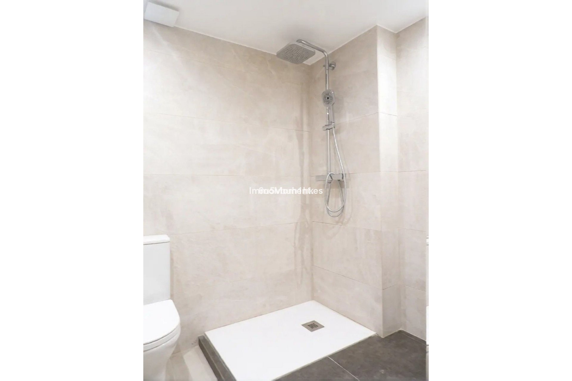 Resale - Townhouse - Inland  - Alhaurín el Grande Centro