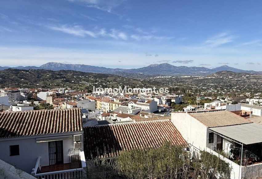 Resale - Townhouse - Inland  - Alhaurín el Grande Centro