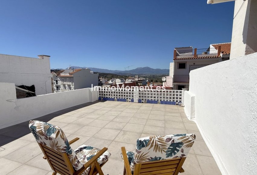 Resale - Townhouse - Inland  - Alhaurín el Grande Centro