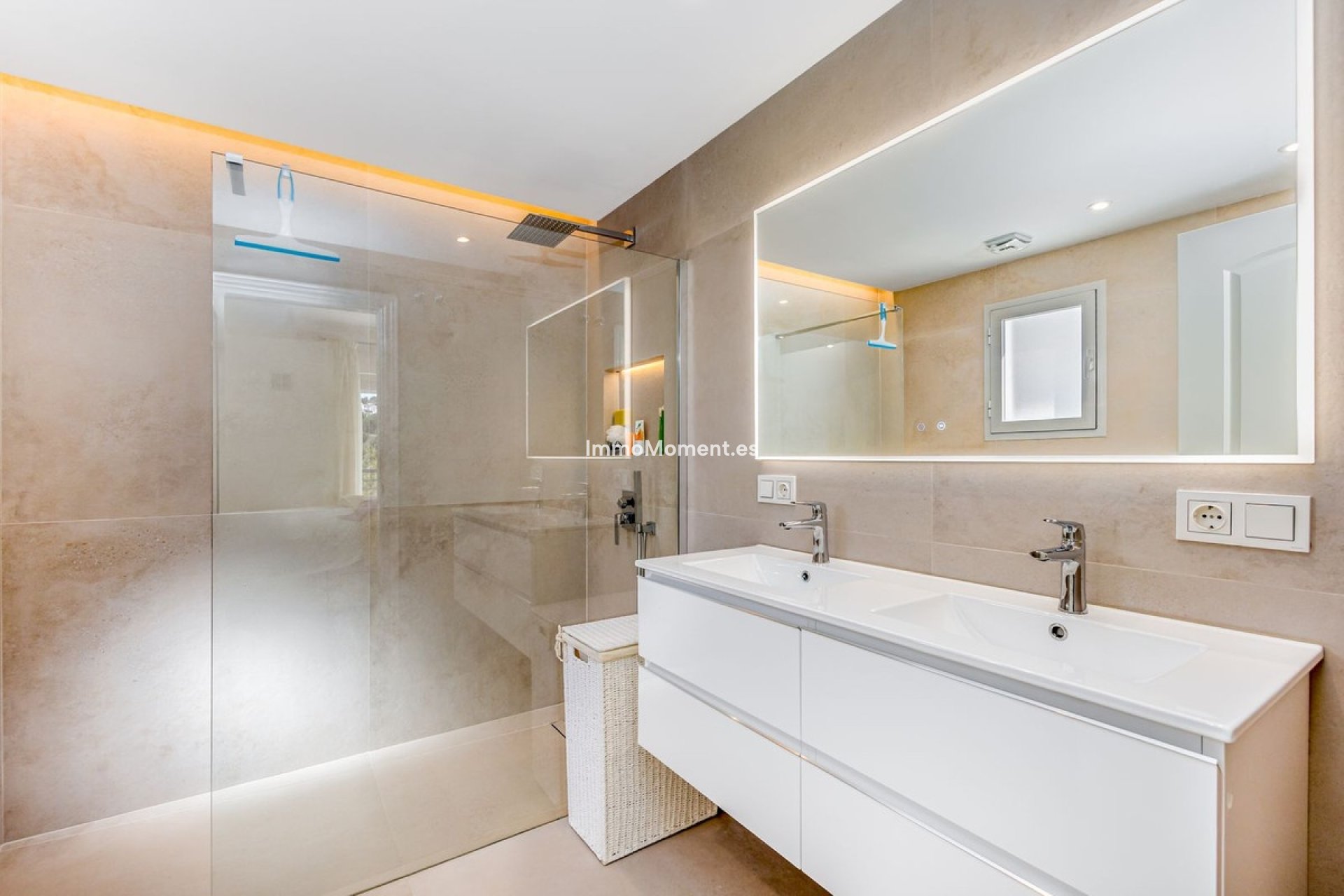 Resale - Townhouse - Inland  - Alhaurín Golf