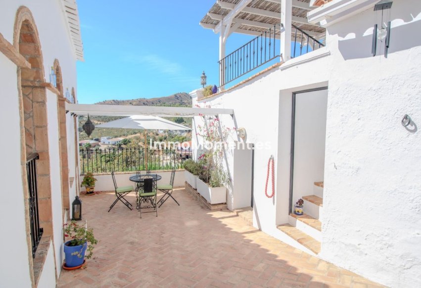 Resale - Townhouse - Inland  - Alora