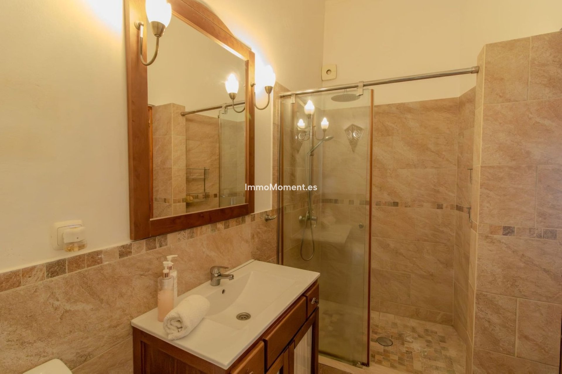 Resale - Townhouse - Inland  - Alora