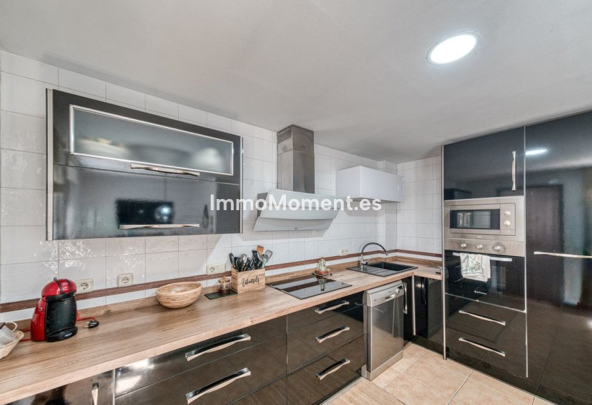 Resale - Townhouse - Inland  - Coín