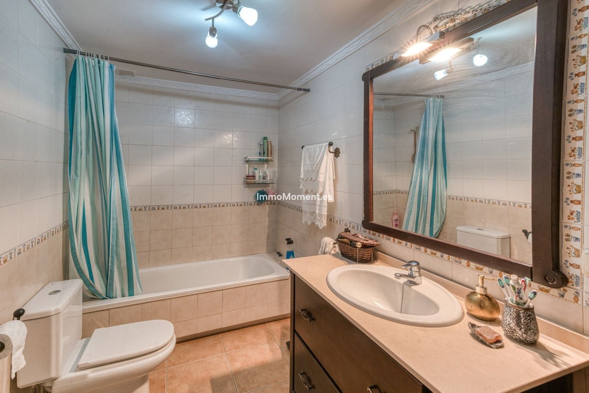 Resale - Townhouse - Inland  - Coín