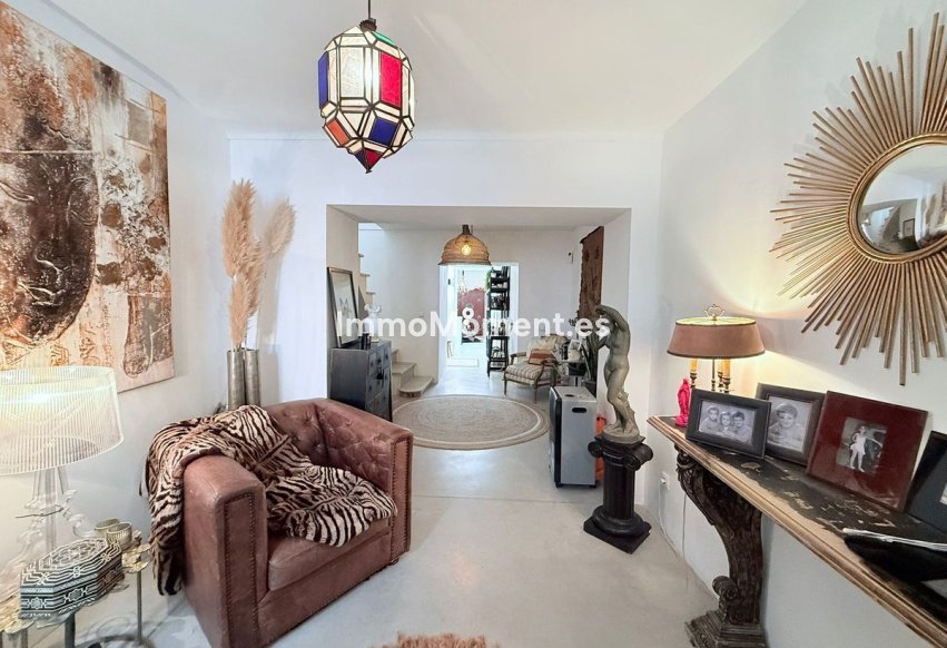 Resale - Townhouse - Inland  - Coín