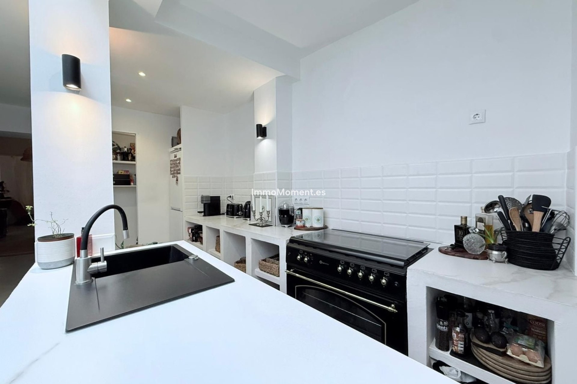 Resale - Townhouse - Inland  - Coín