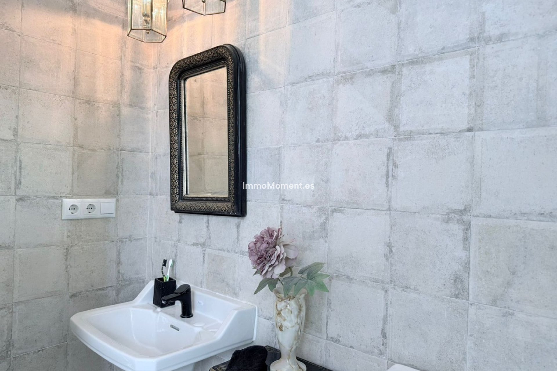 Resale - Townhouse - Inland  - Coín