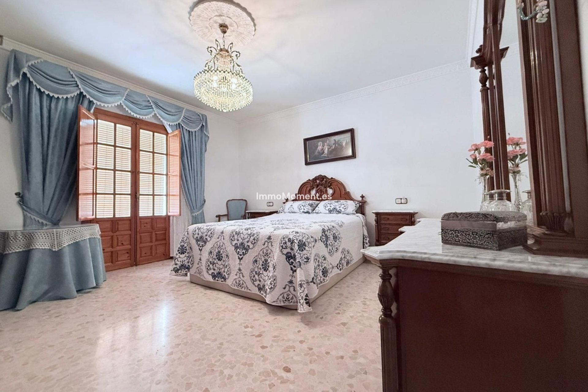 Resale - Townhouse - Inland  - Coín