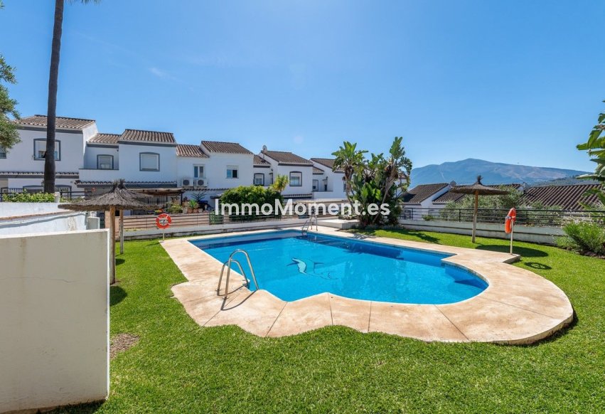 Resale - Townhouse - Inland  - Coín