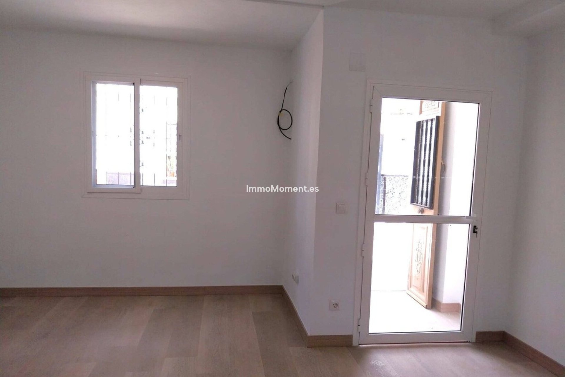 Resale - Townhouse - Inland  - Coín