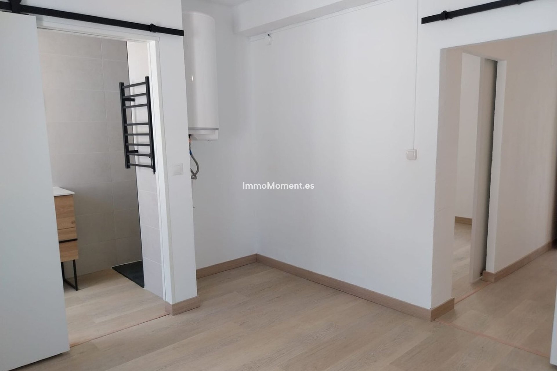 Resale - Townhouse - Inland  - Coín