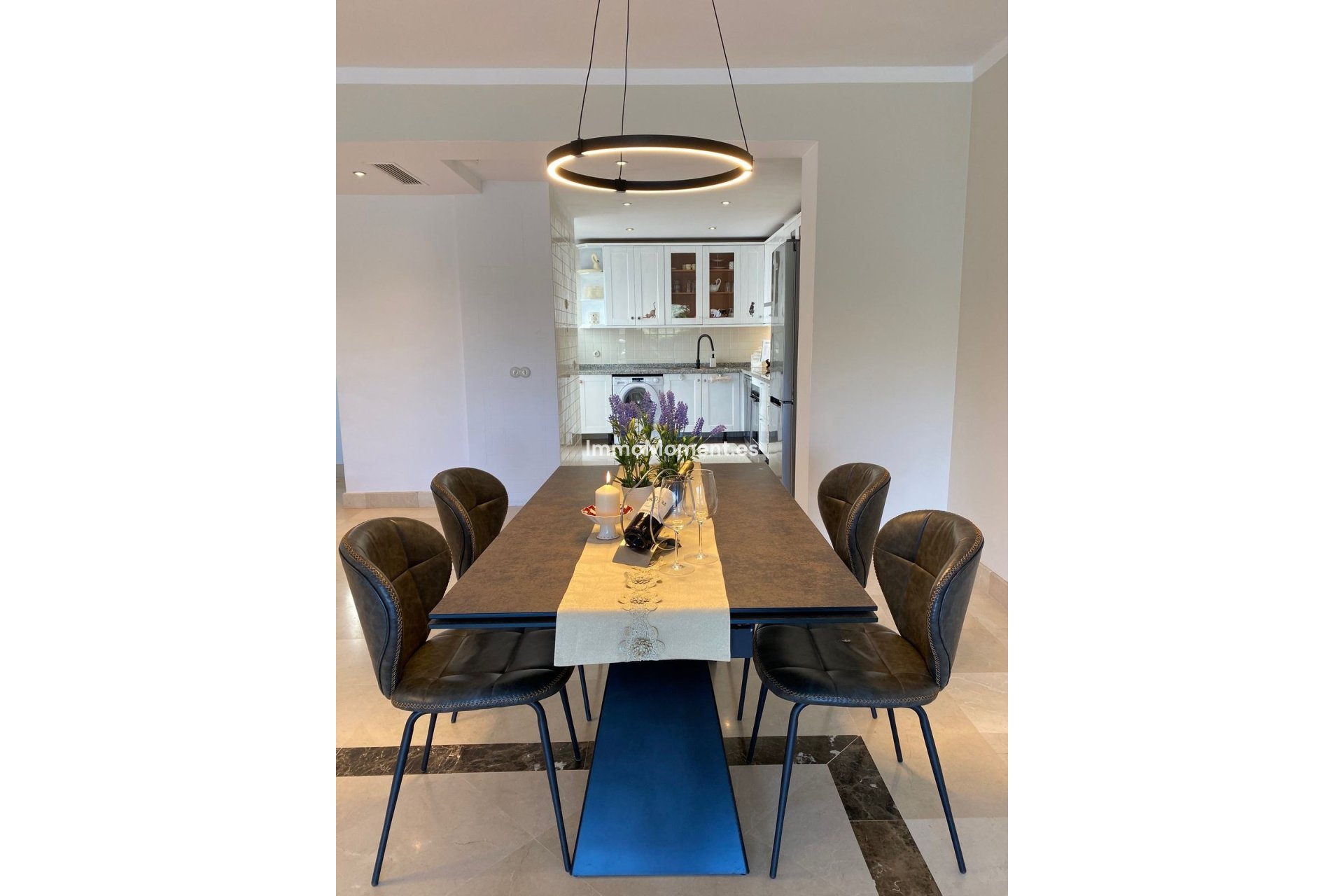 Resale - Townhouse - Inland  - Istán