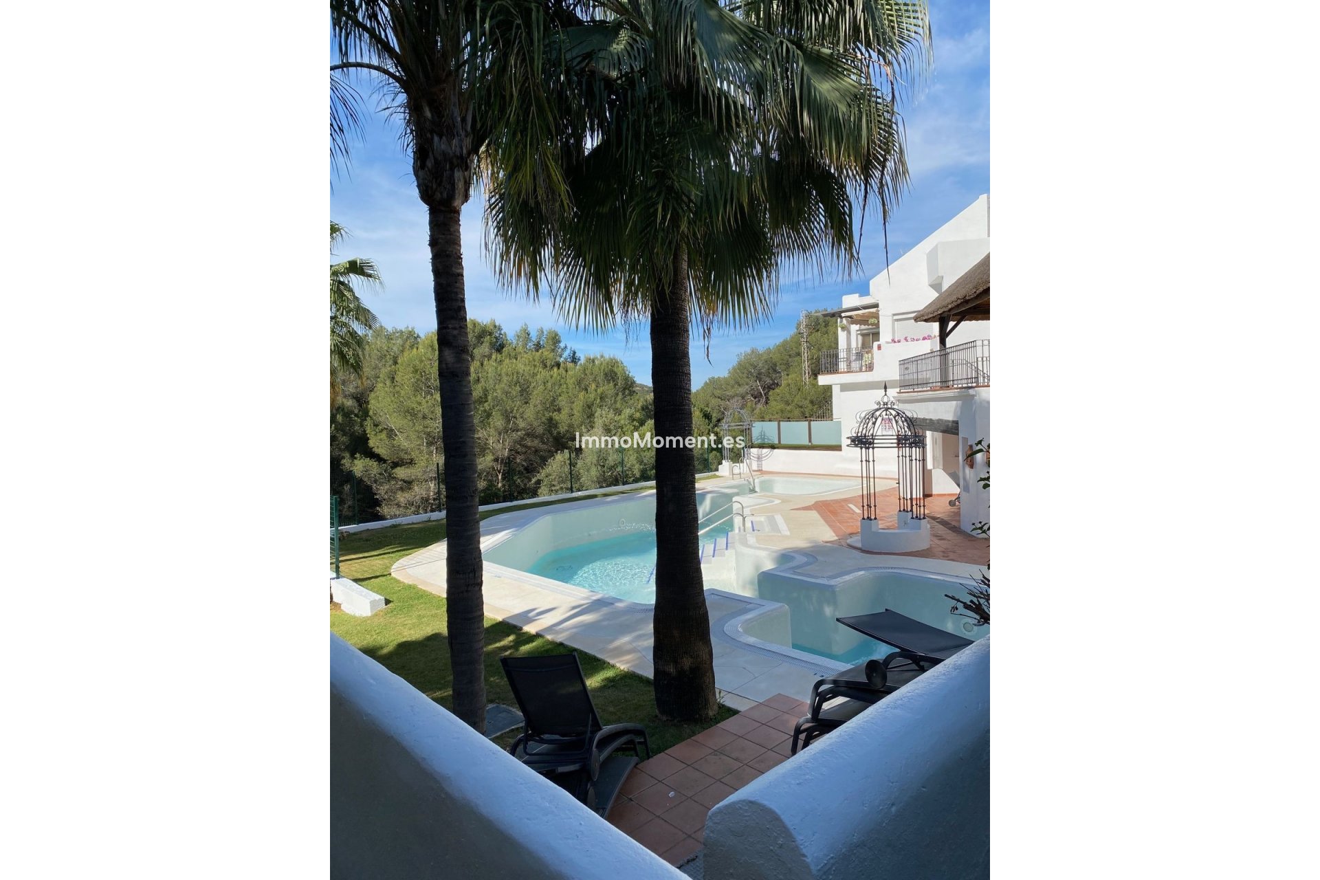 Resale - Townhouse - Inland  - Istán