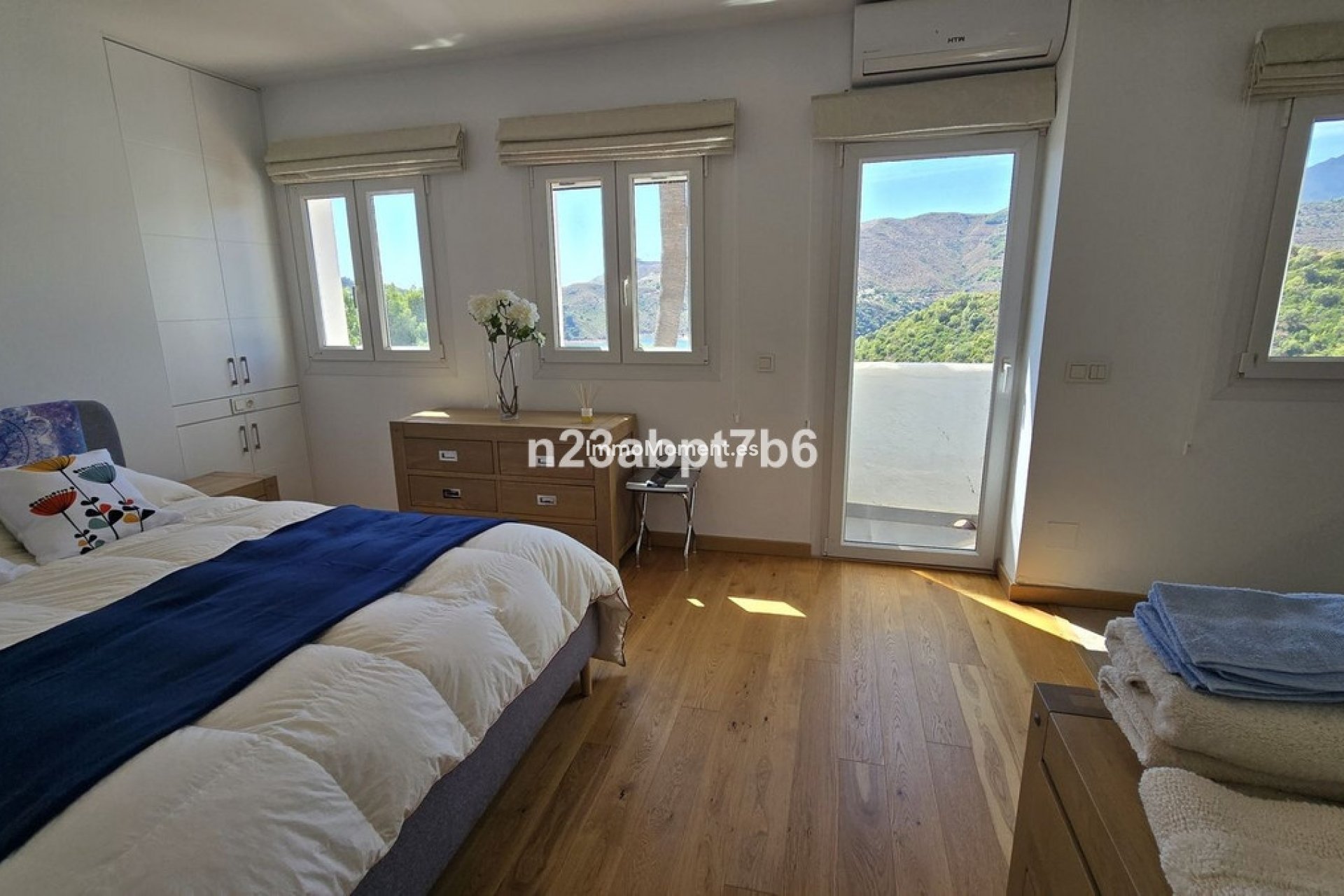 Resale - Townhouse - Inland  - Istán