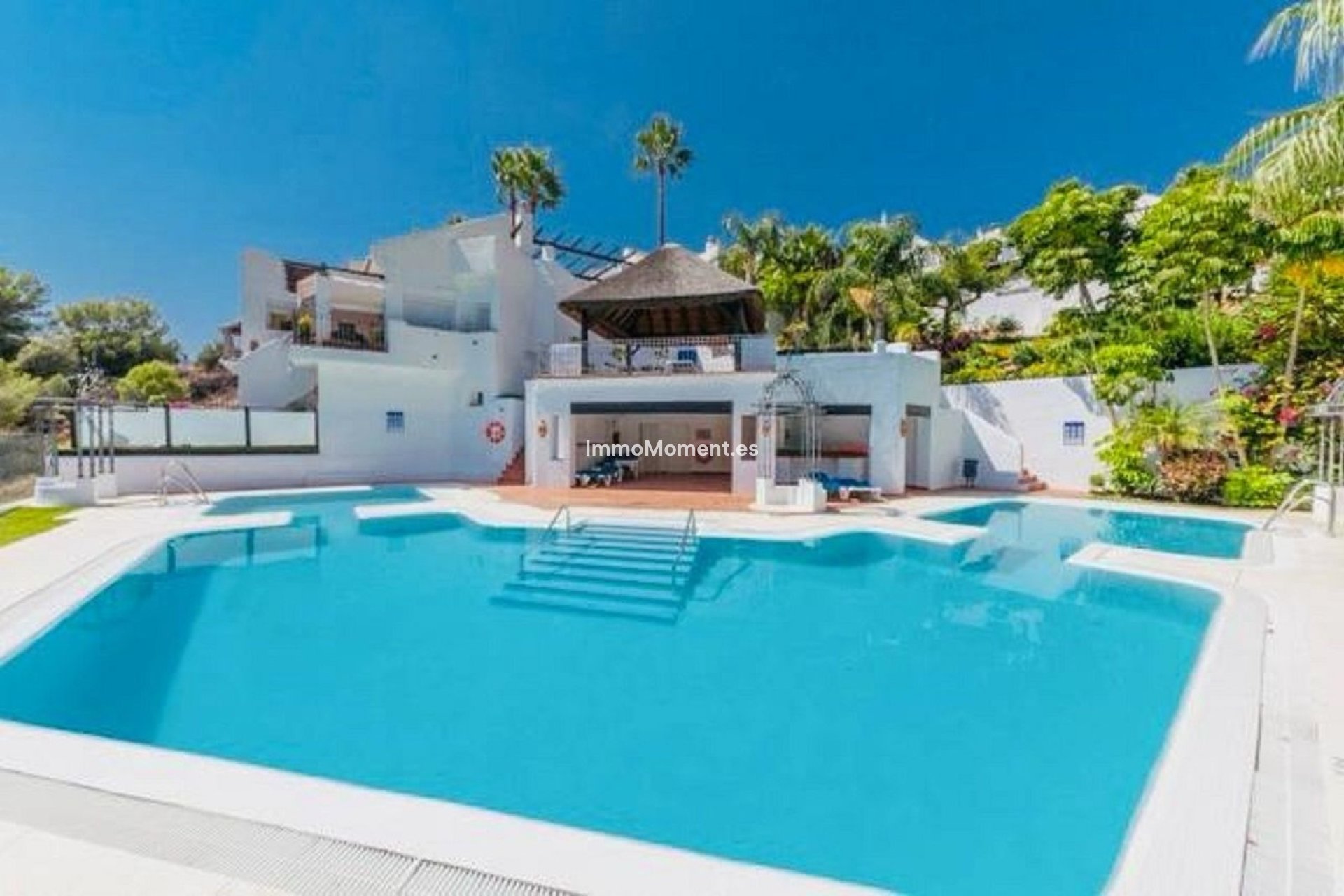 Resale - Townhouse - Inland  - Istán