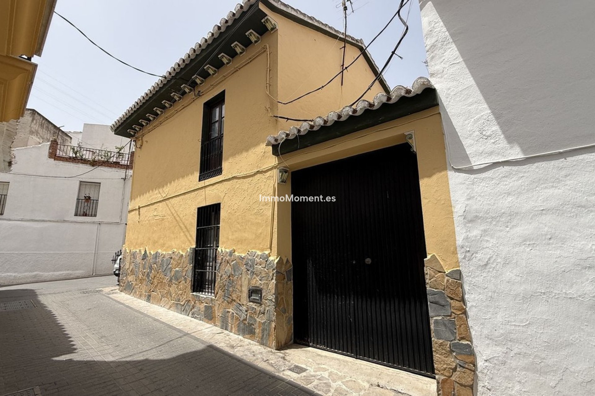 Resale - Townhouse - Inland  - Monda