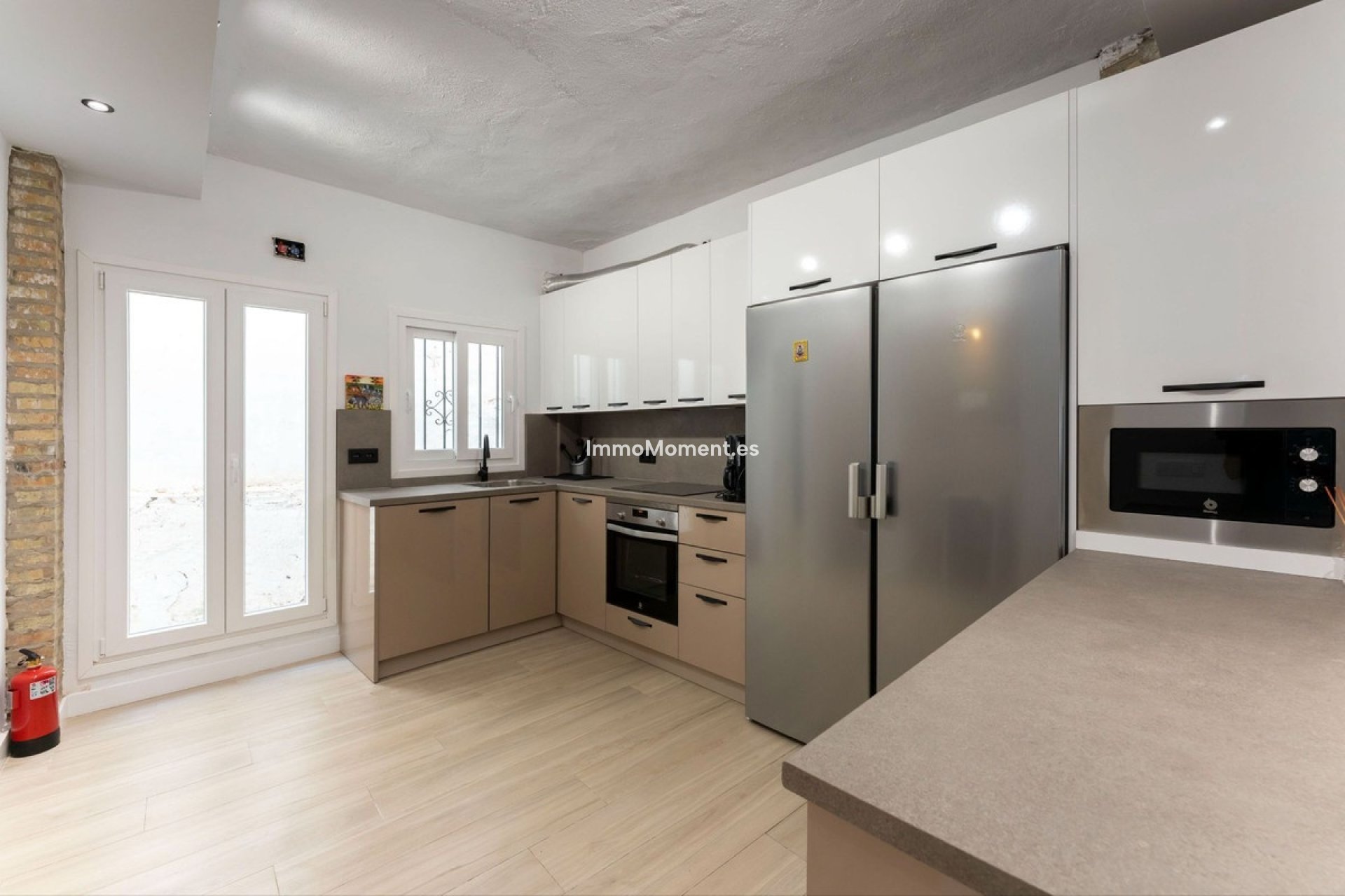 Resale - Townhouse - Inland  - Monda