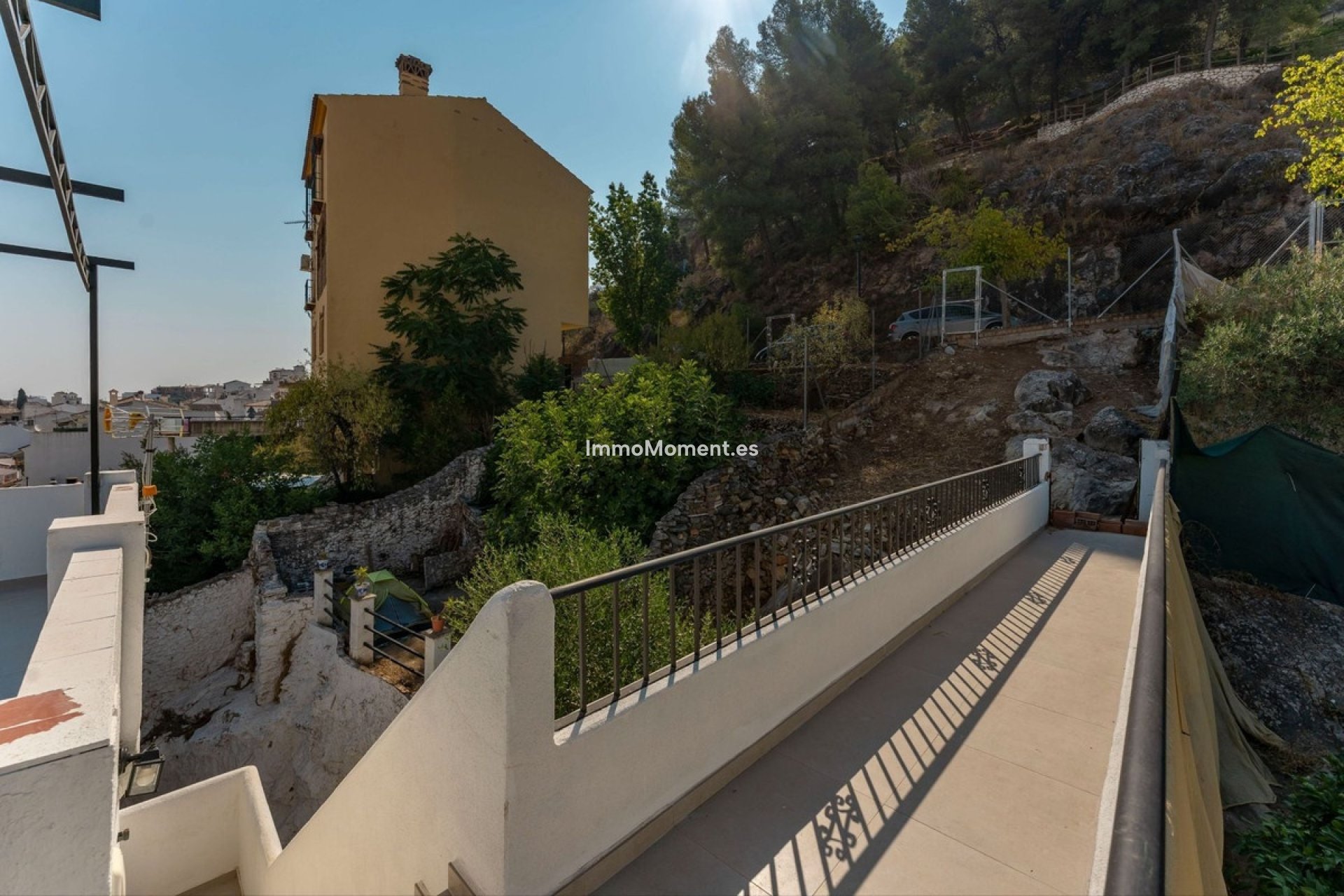 Resale - Townhouse - Inland  - Monda