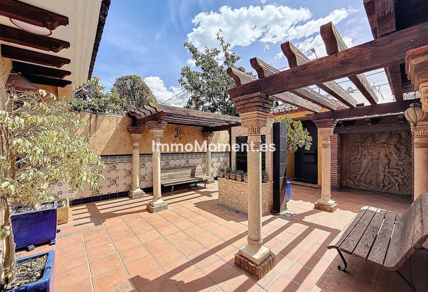 Resale - Townhouse - Málaga - Málaga Este