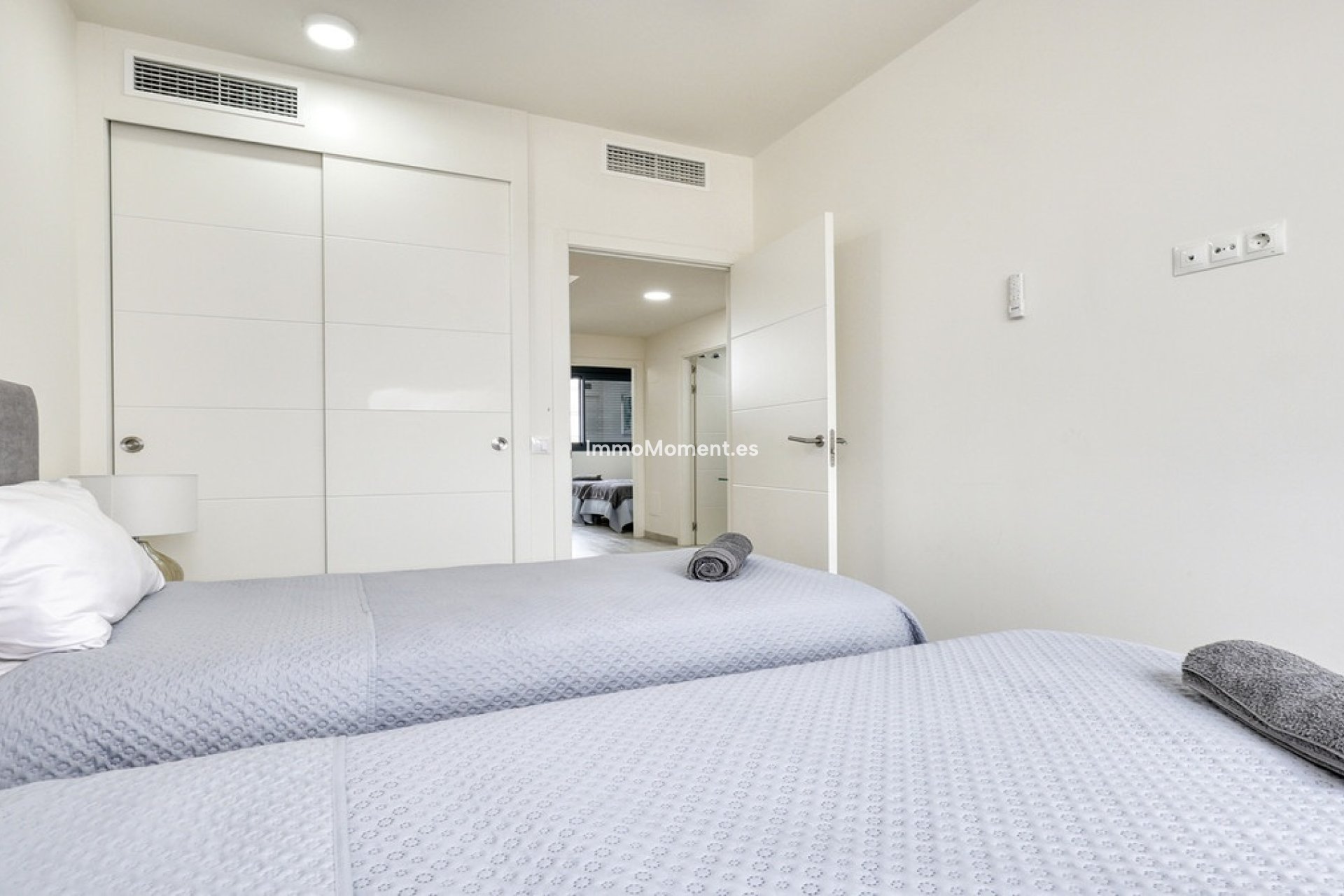 Resale - Townhouse - Manilva