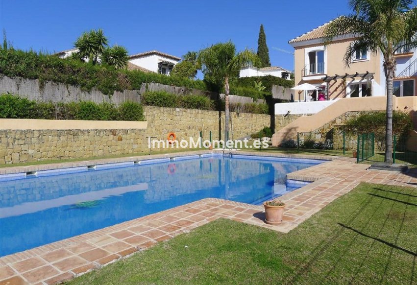 Resale - Townhouse - Marbella - Aloha