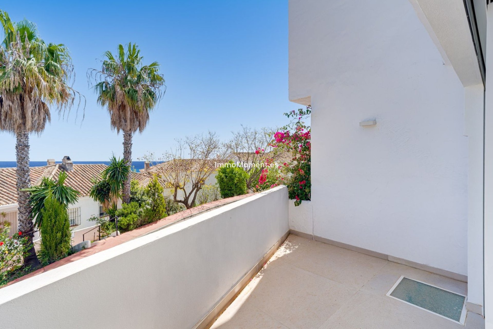 Resale - Townhouse - Marbella - Altos de los Monteros
