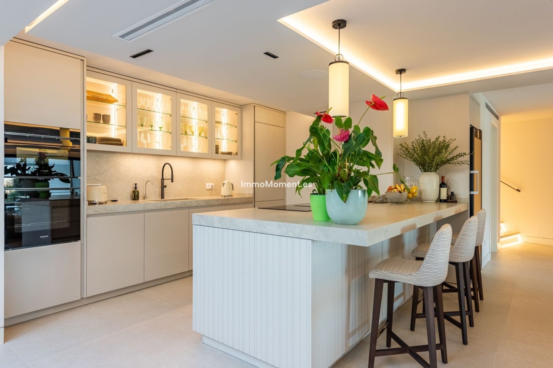 Resale - Townhouse - Marbella - Altos de los Monteros