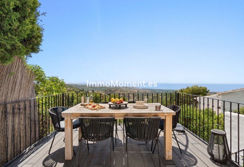 Resale - Townhouse - Marbella - Altos de los Monteros