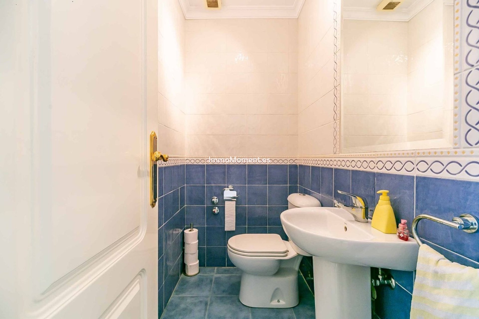 Resale - Townhouse - Marbella - Artola