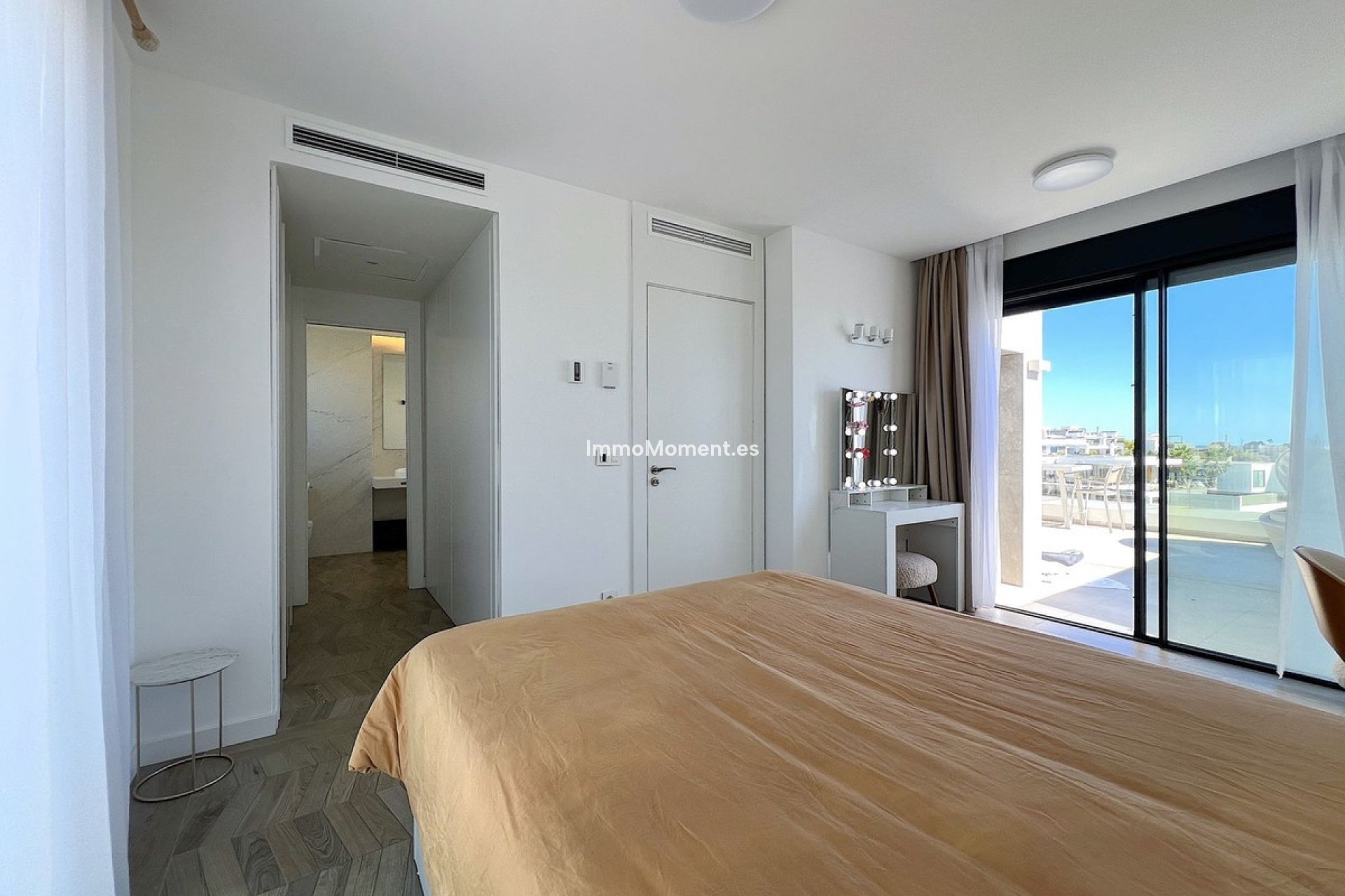 Resale - Townhouse - Marbella - Artola