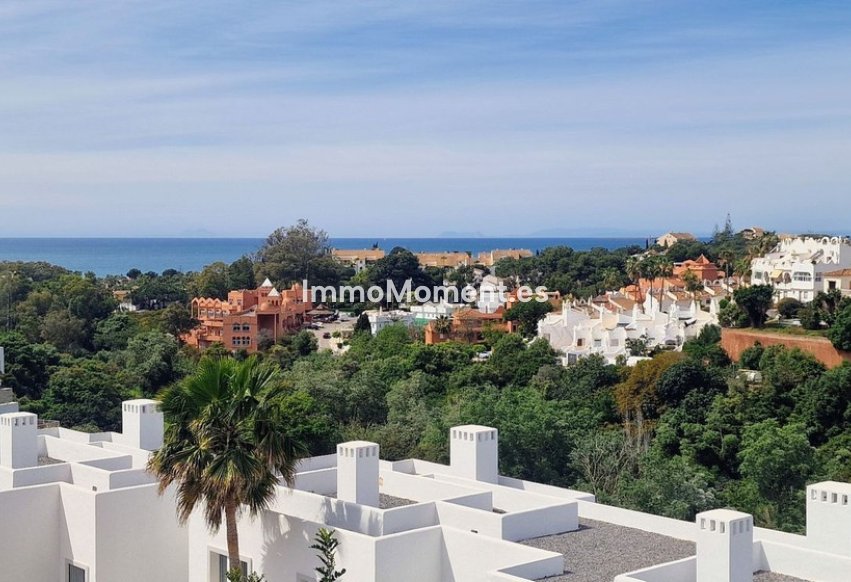 Resale - Townhouse - Marbella - Artola