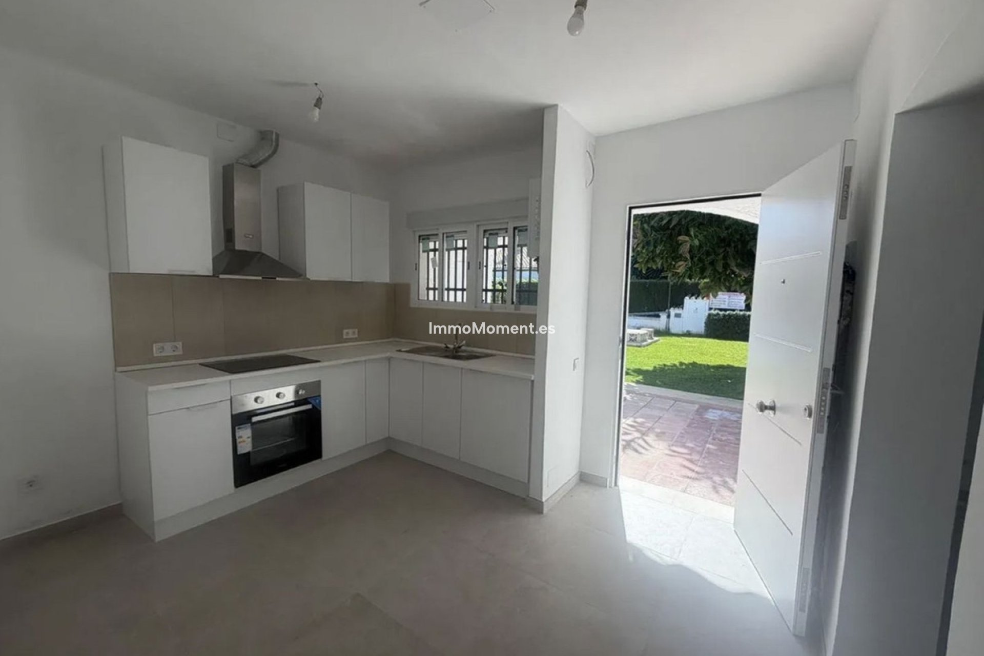 Resale - Townhouse - Marbella - Cortijo Blanco