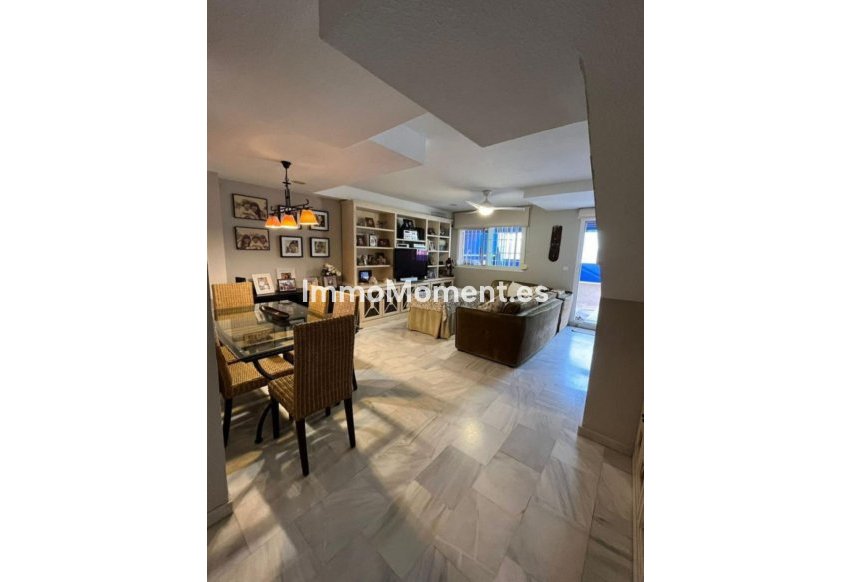 Resale - Townhouse - Marbella - Costabella
