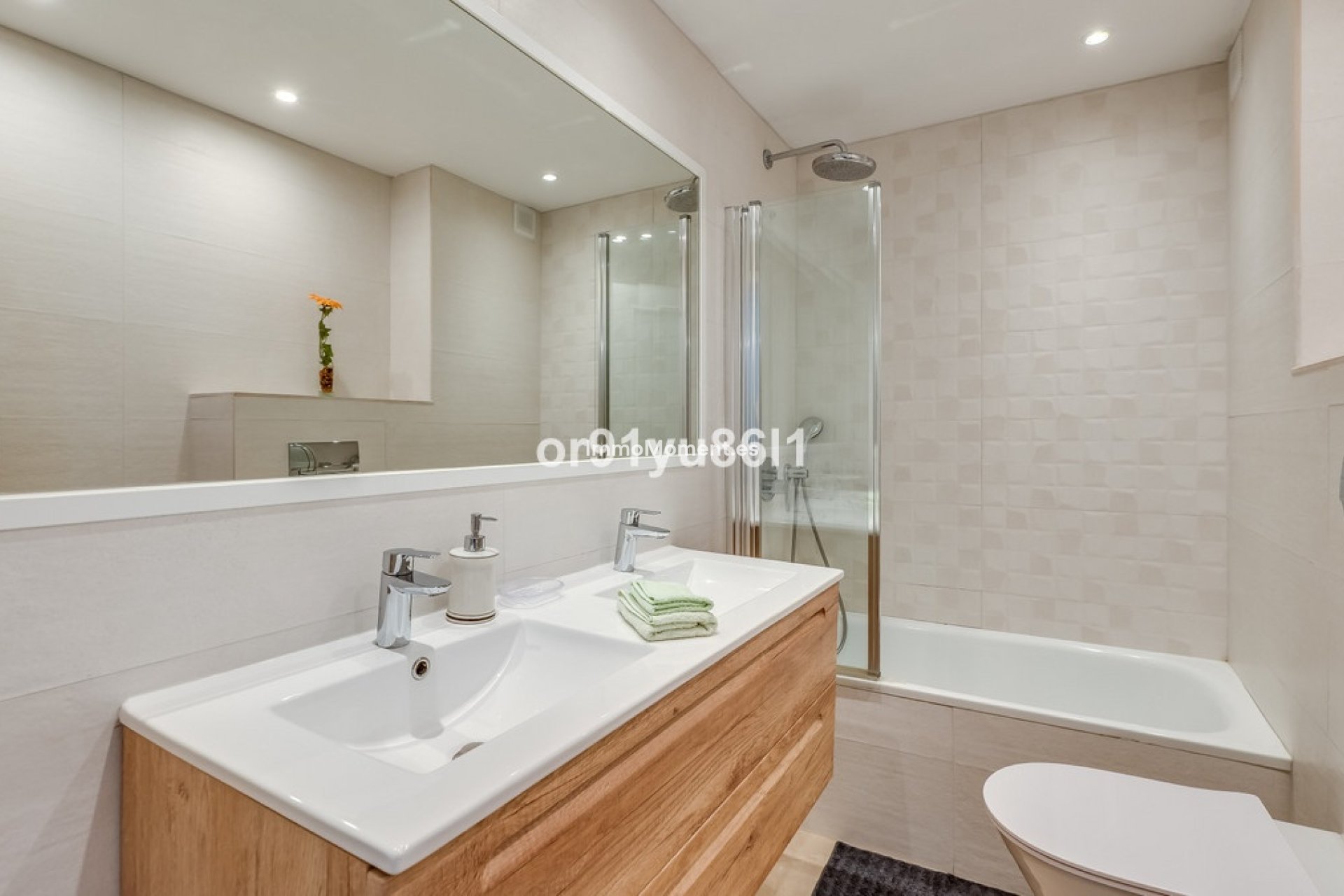 Resale - Townhouse - Marbella - Costabella