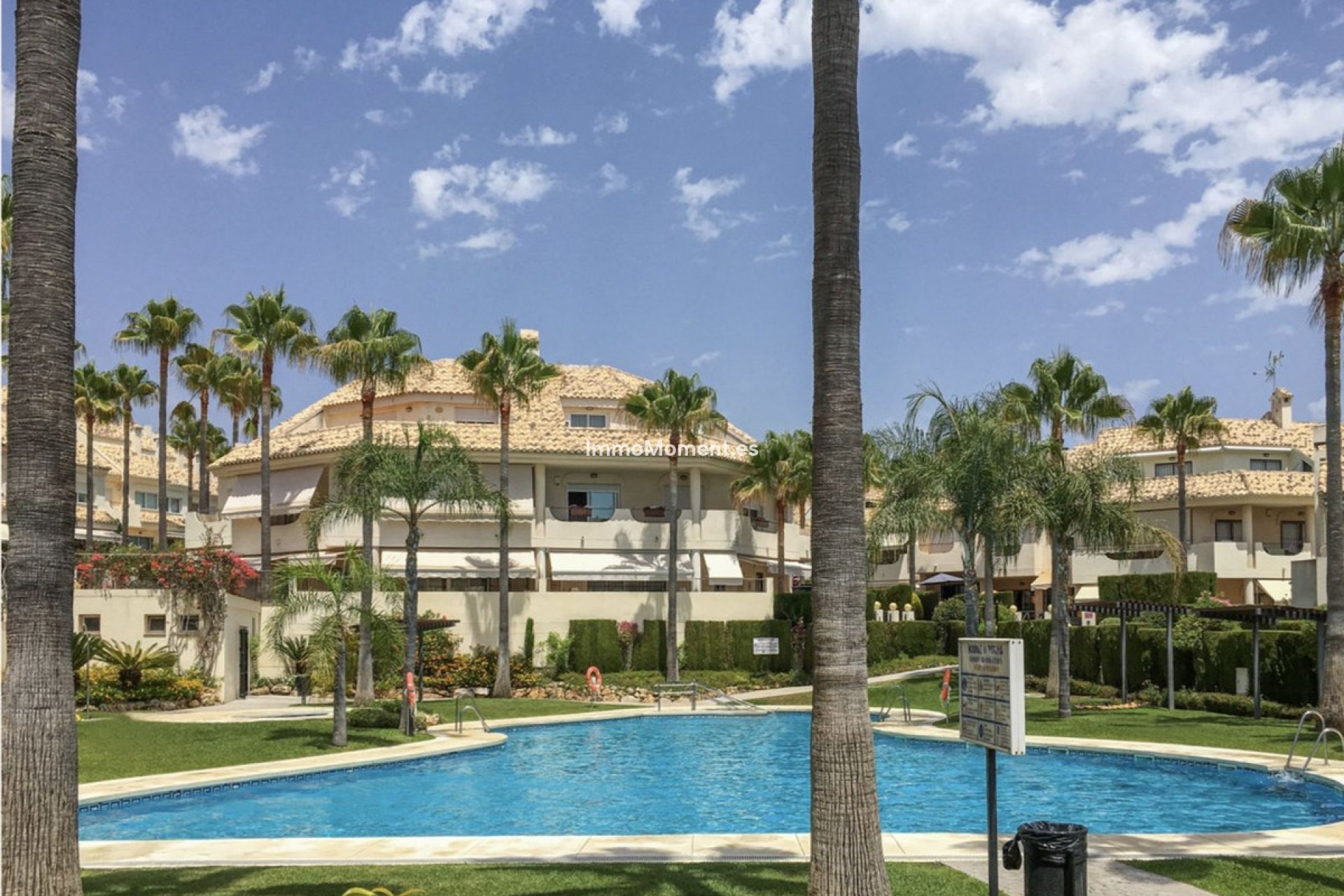 Resale - Townhouse - Marbella - Costabella