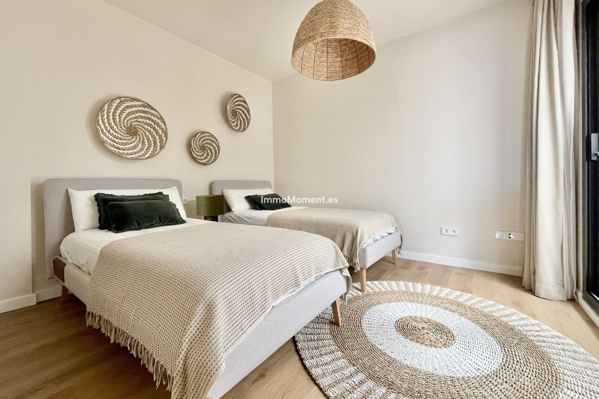 Resale - Townhouse - Marbella - Elviria