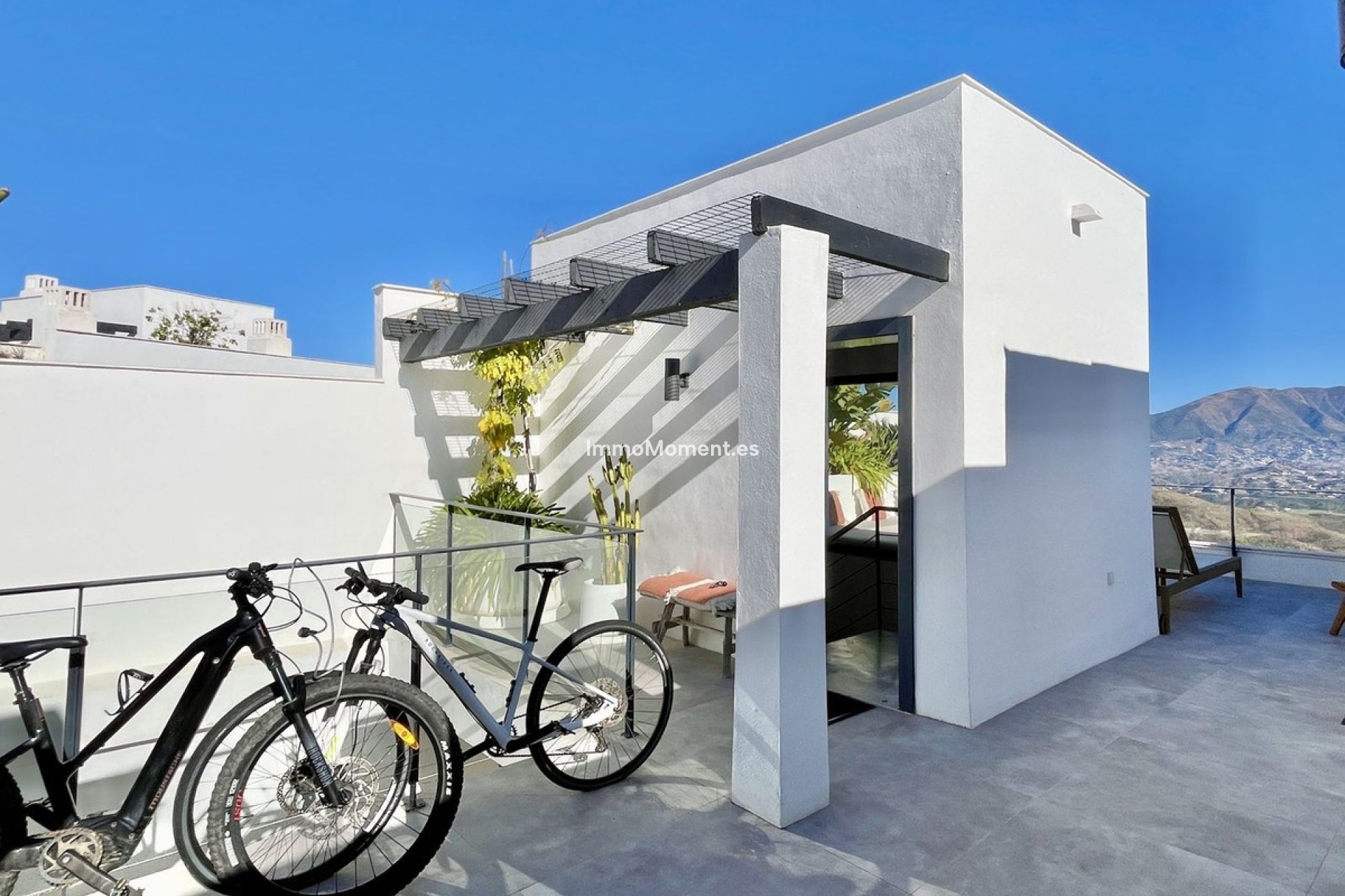 Resale - Townhouse - Marbella - Elviria