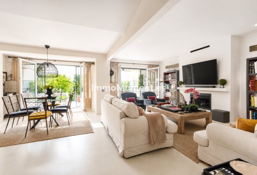 Resale - Townhouse - Marbella - Guadalmina Alta
