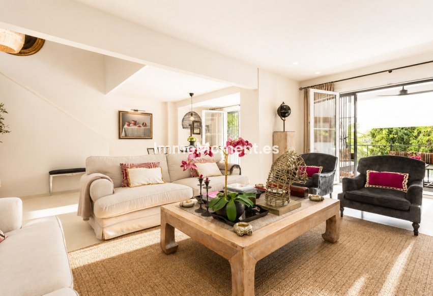 Resale - Townhouse - Marbella - Guadalmina Alta