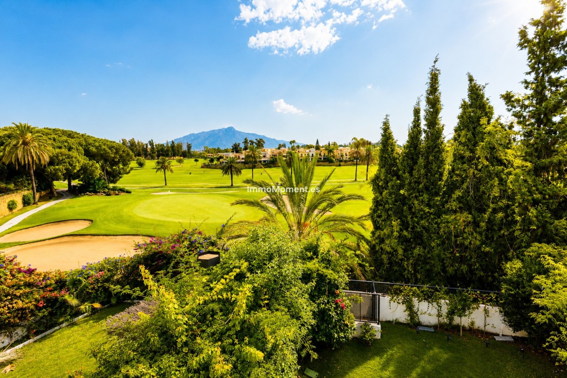 Resale - Townhouse - Marbella - Guadalmina Alta