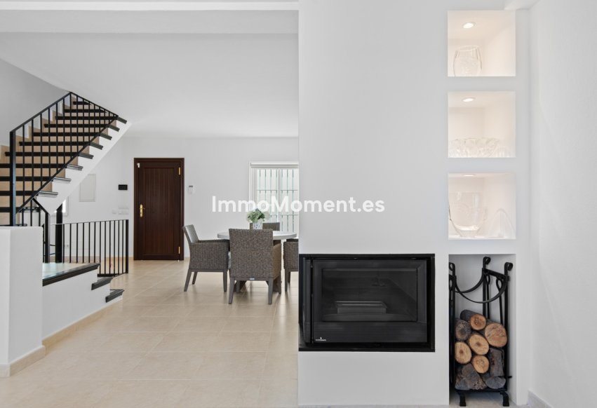 Resale - Townhouse - Marbella - Guadalmina Alta