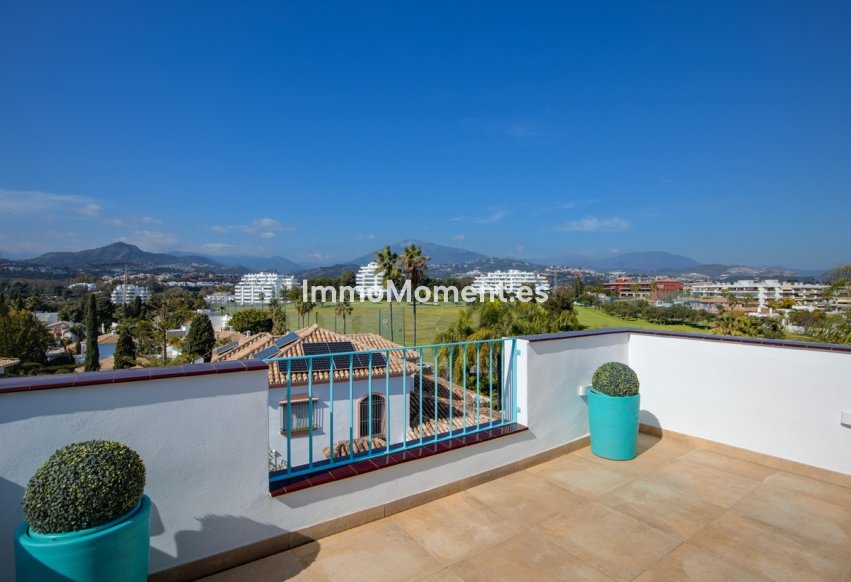 Resale - Townhouse - Marbella - Guadalmina Alta